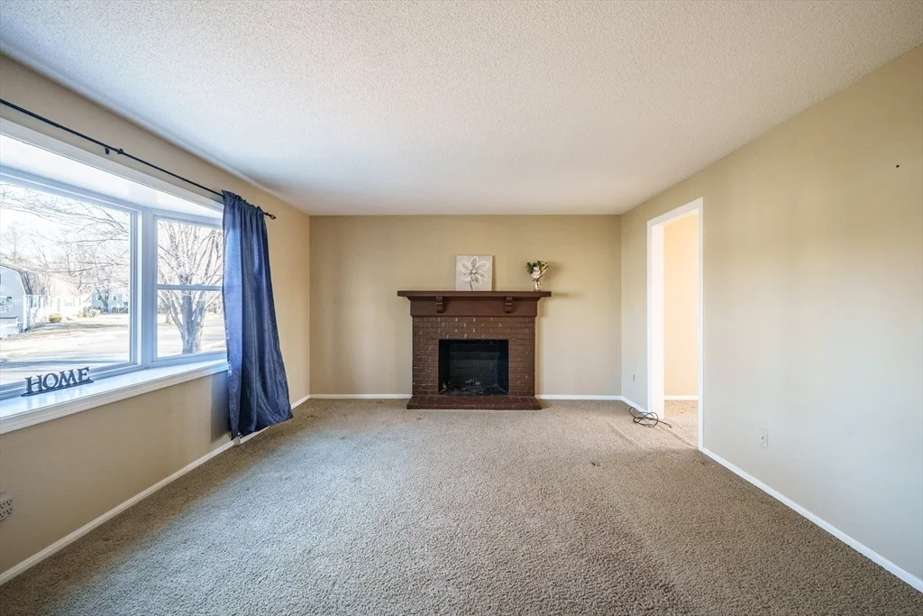 Photo of 14 Kelly Dr
