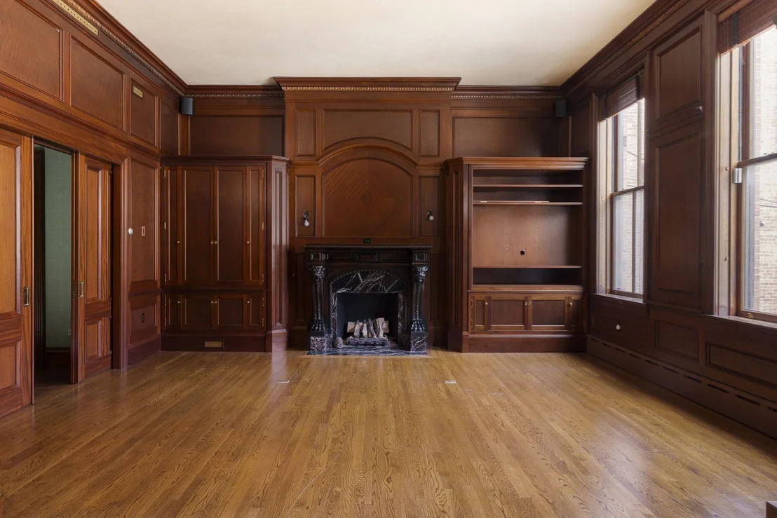 Photo of 129 Commonwealth Avenue