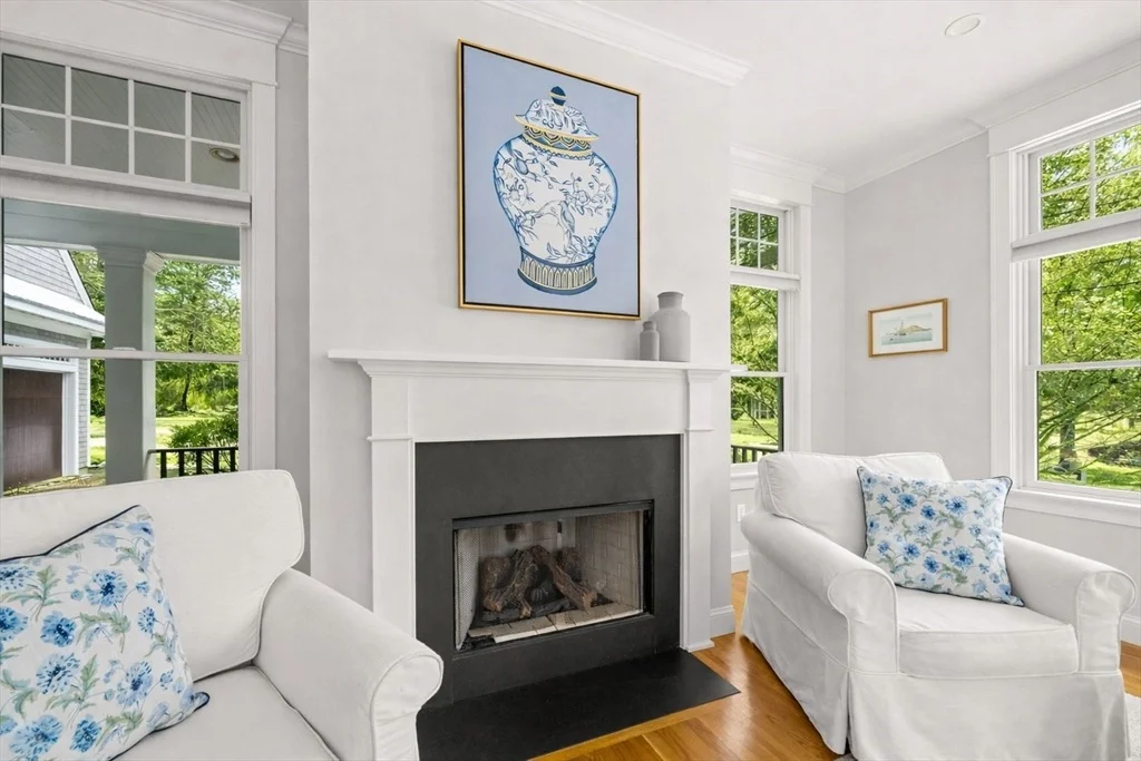Photo of 1 Puddingstone Cir