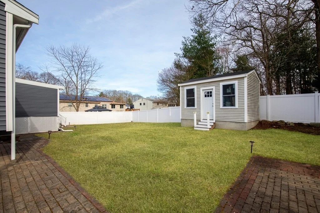 Photo of 35 Petipas Ln