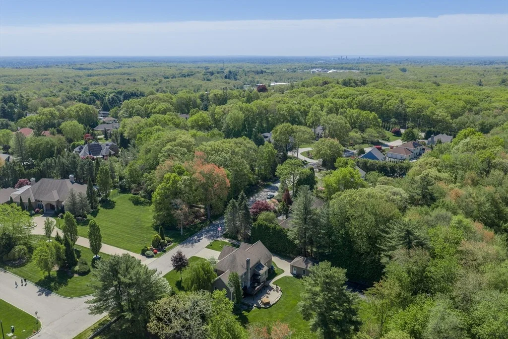 Photo of 11 Bridle Dr
