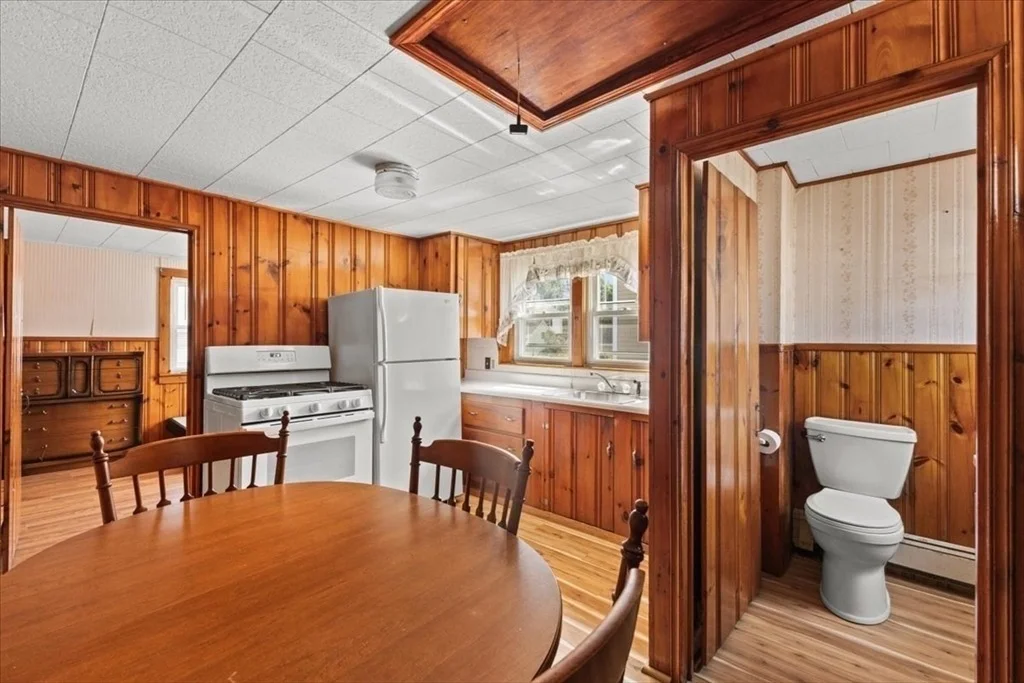 Photo of 37 Shore Ave