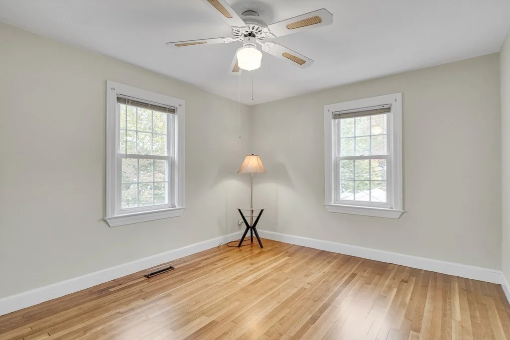 Photo of 15 Sunset Road