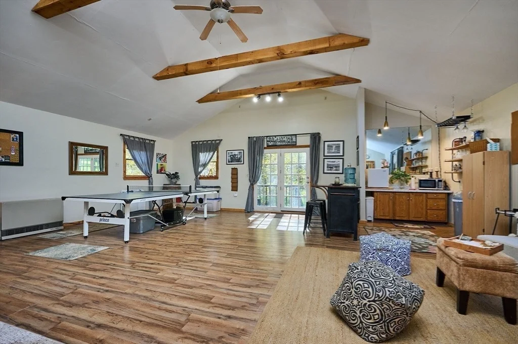 Photo of 1260 Westhampton Road