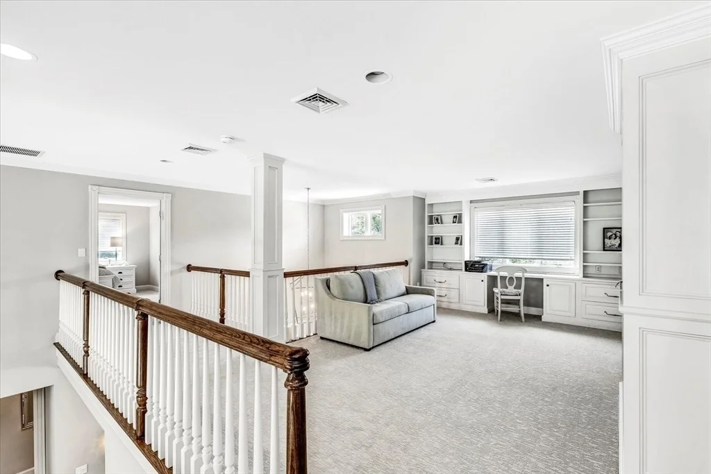 Photo of 59 Eagle Dr