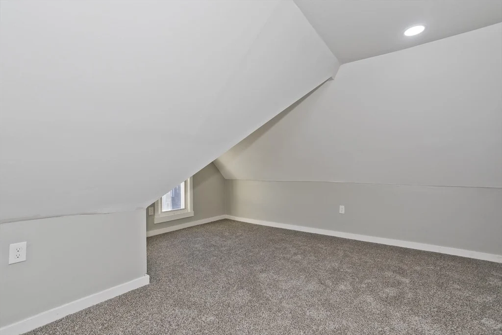 Photo of 90 Cambridge St