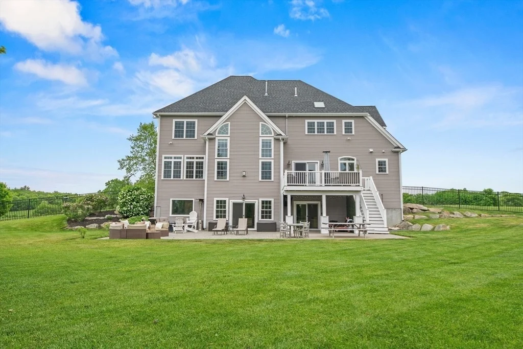 Photo of 14 Amber Dr