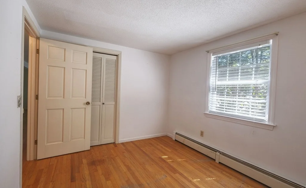 Photo of 175 Knotty Pine Ln