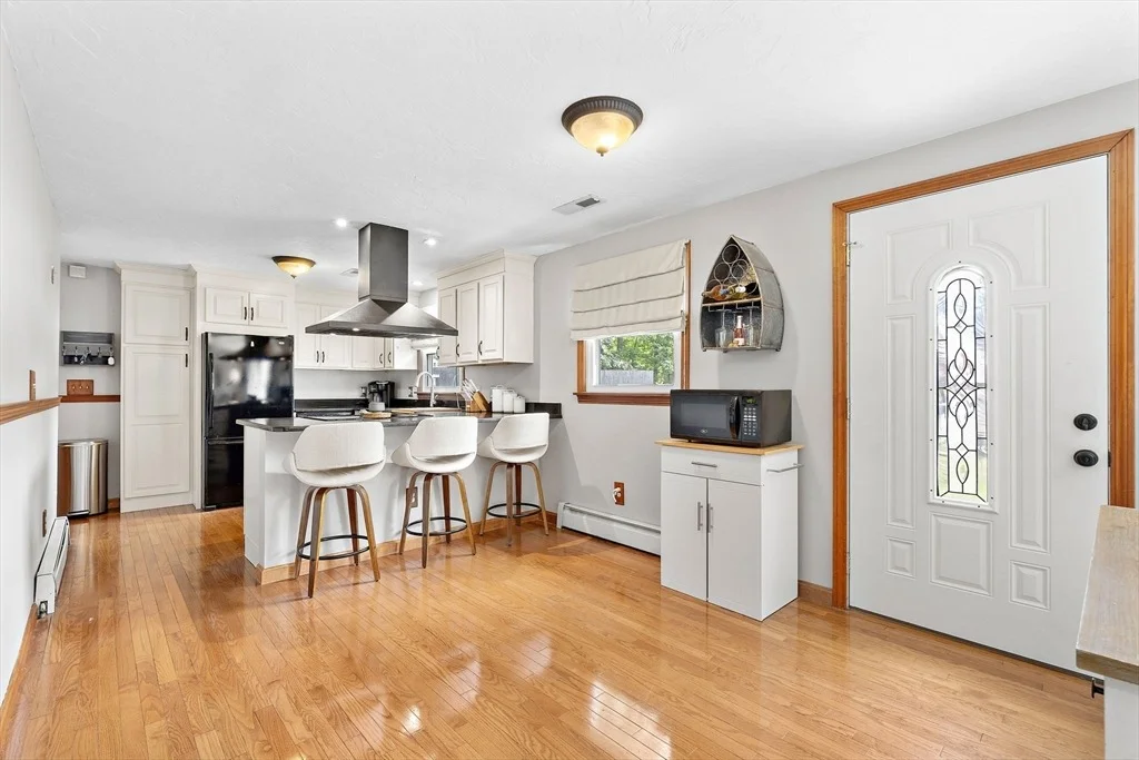 Photo of 37 Angelo St