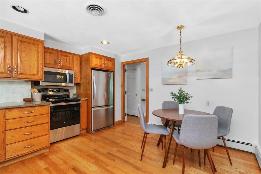 Photo of 20 Village Cir