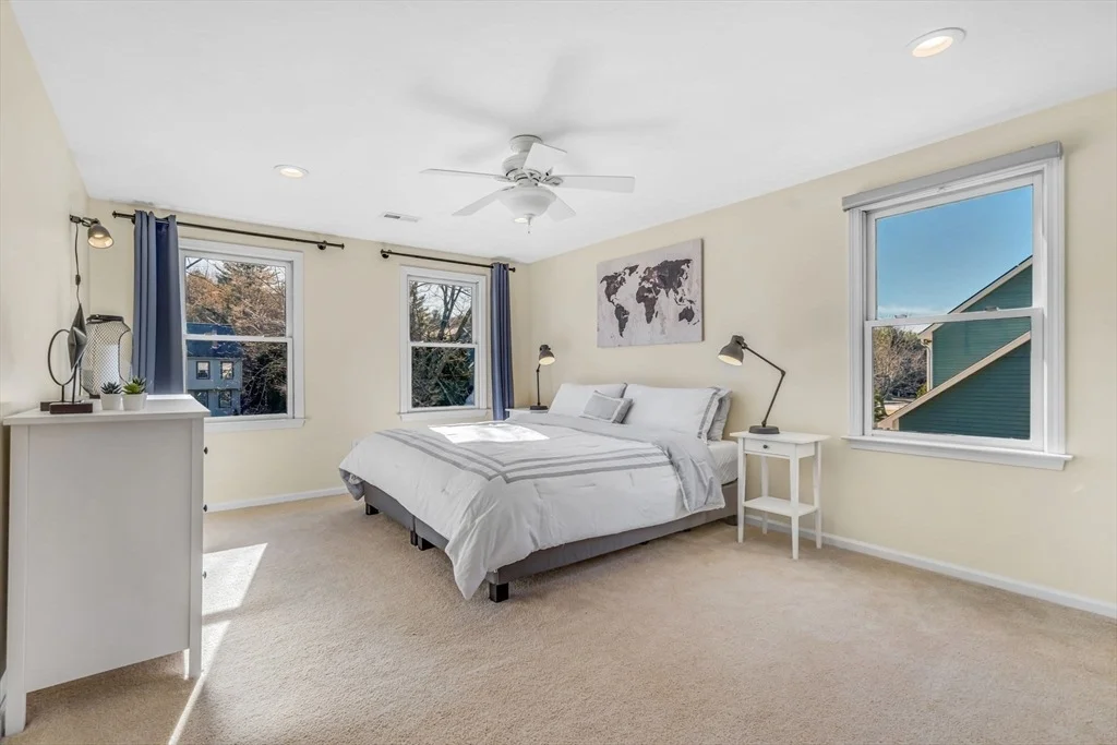Photo of 13 Bridle Path