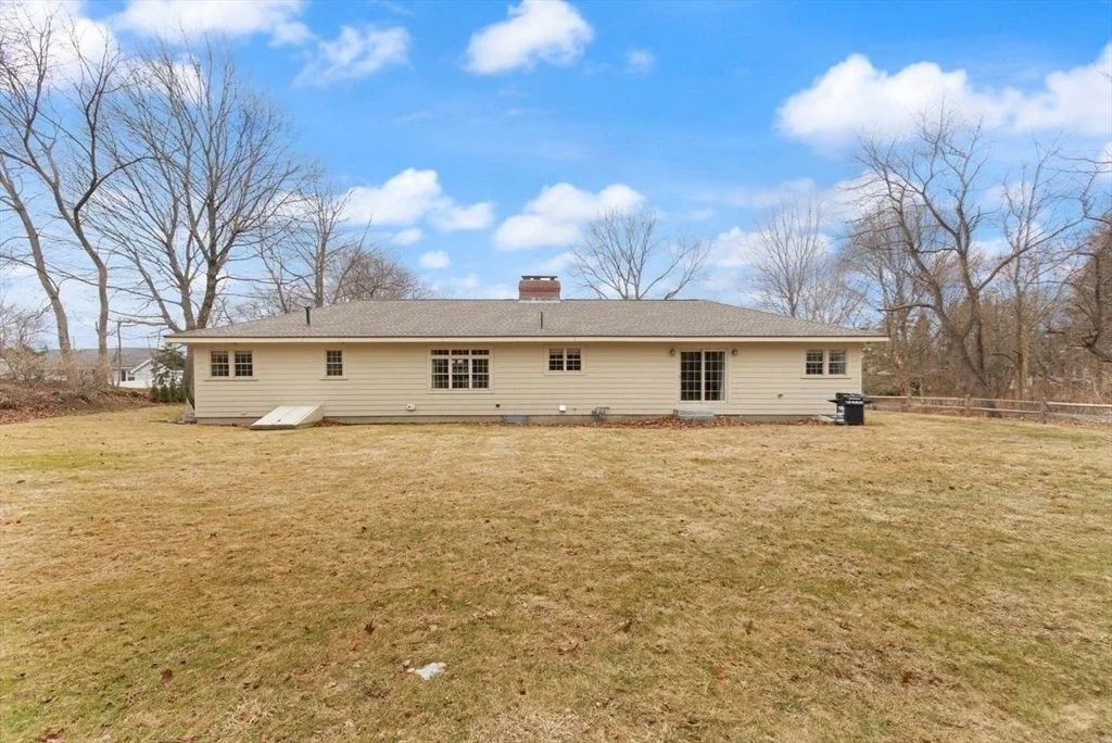 Photo of 76 Walnut St