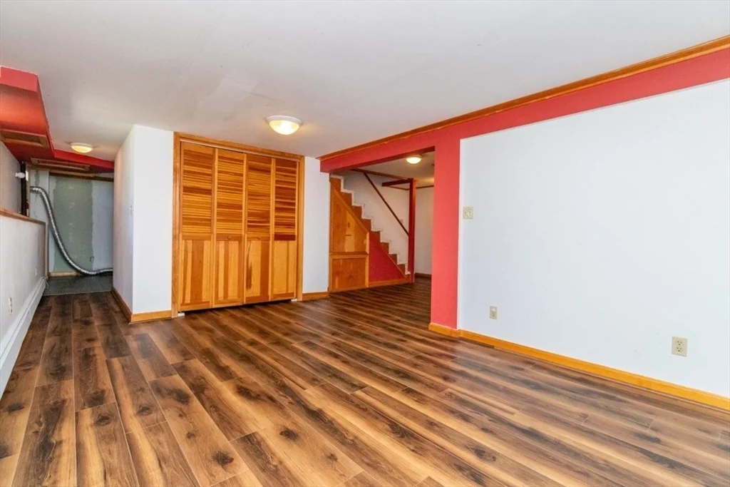Photo of 6 Dennis Rd