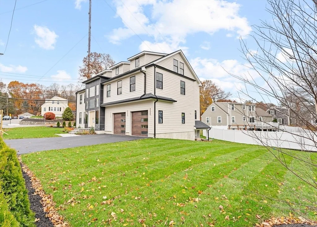 Photo of 212 Central Ave