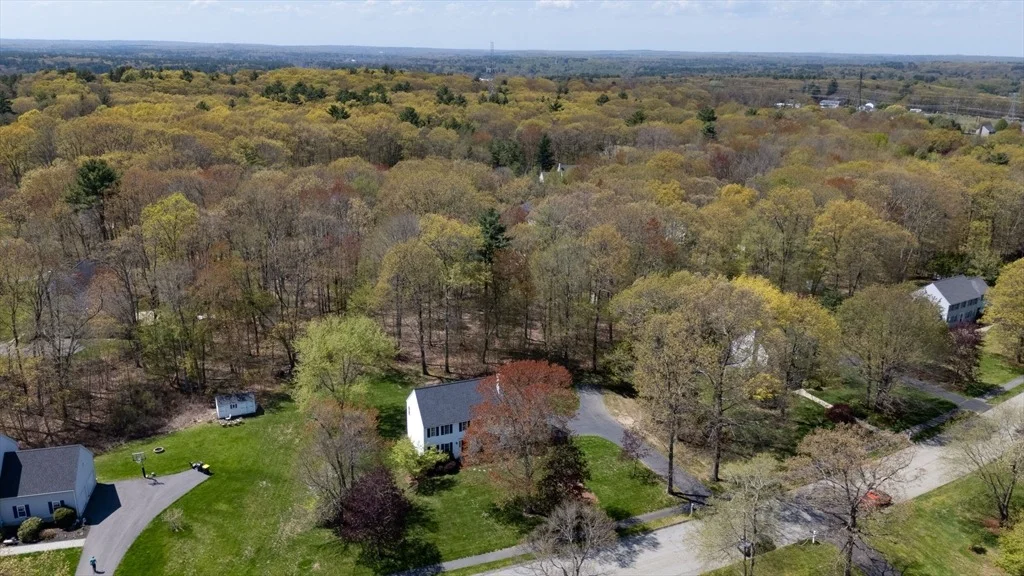 Photo of 10 Cooper Dr