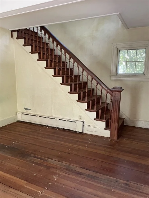 Photo of 239 River Road