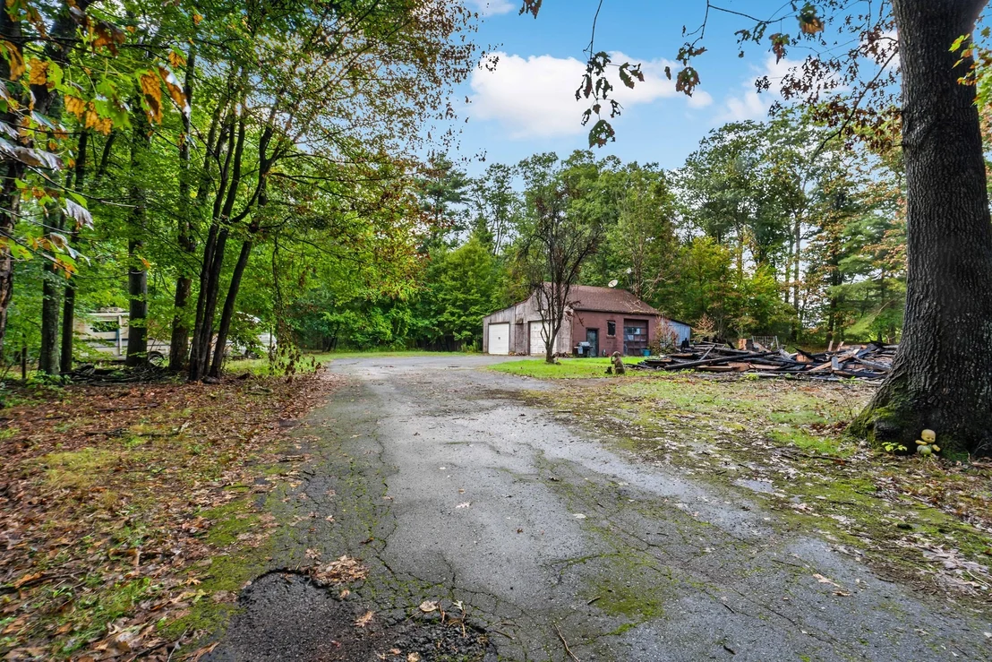 Photo of 477 Fairview Ave