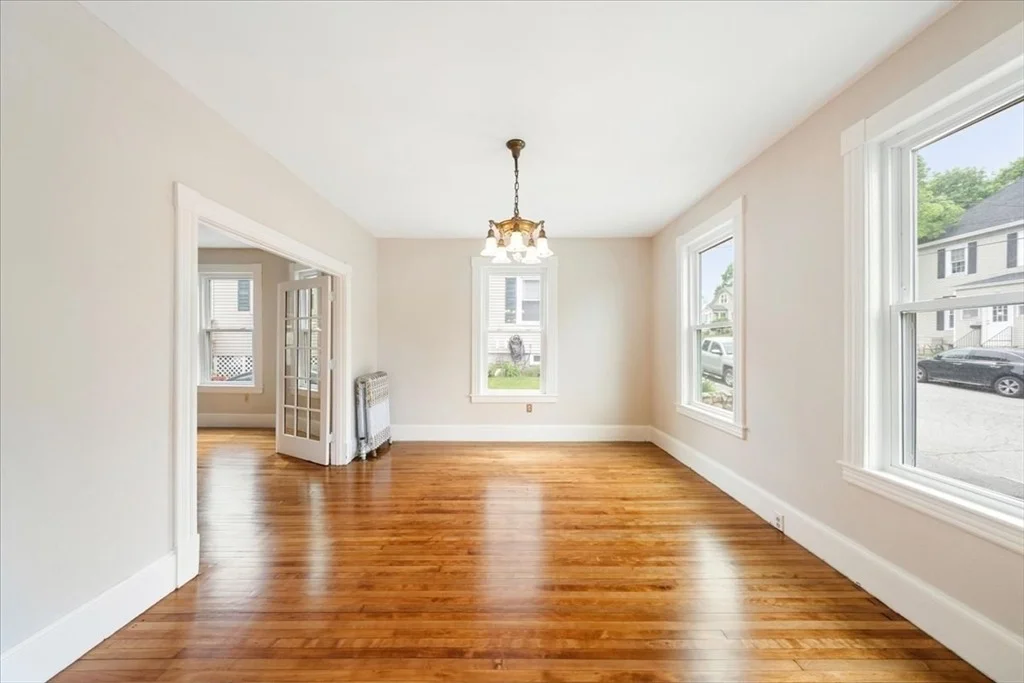 Photo of 261 Third St