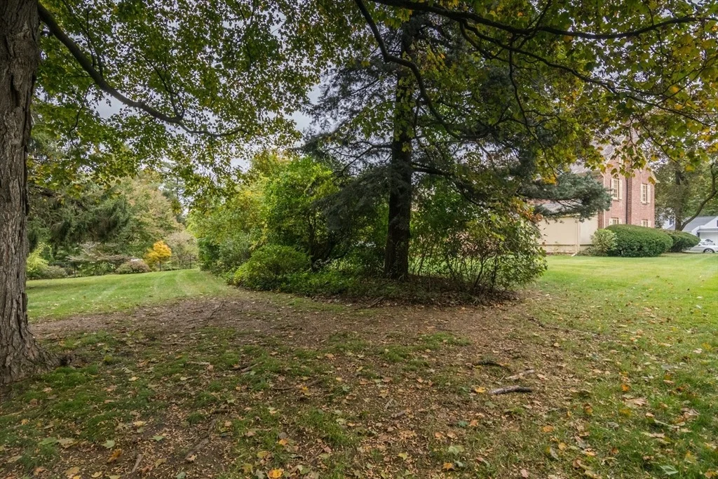 Photo of 32 Longview Dr