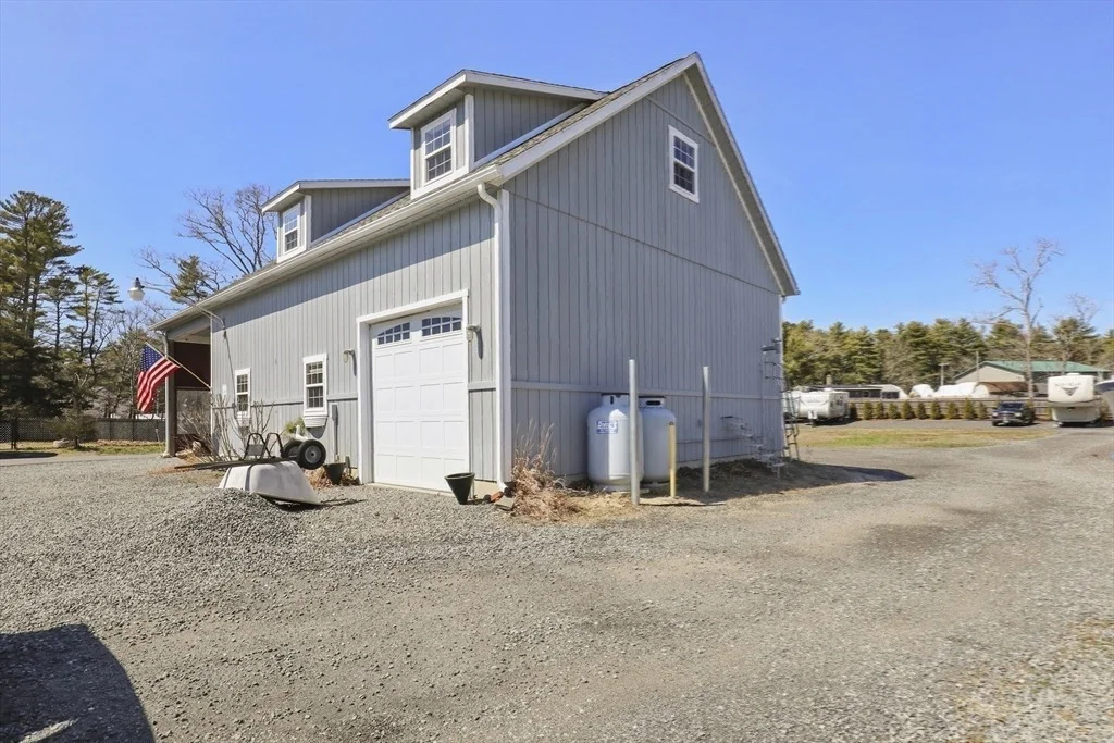 Photo of 2614 Cranberry Highway