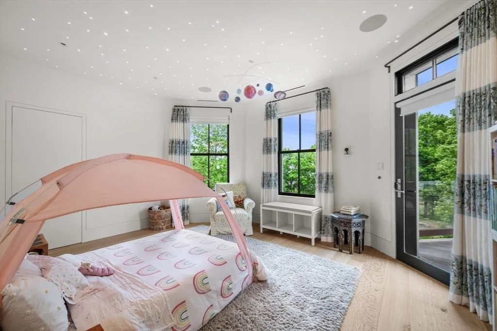 Photo of 20 Crowninshield Road
