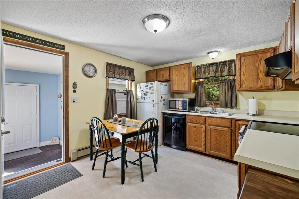 Photo of 365 Mellen Rd