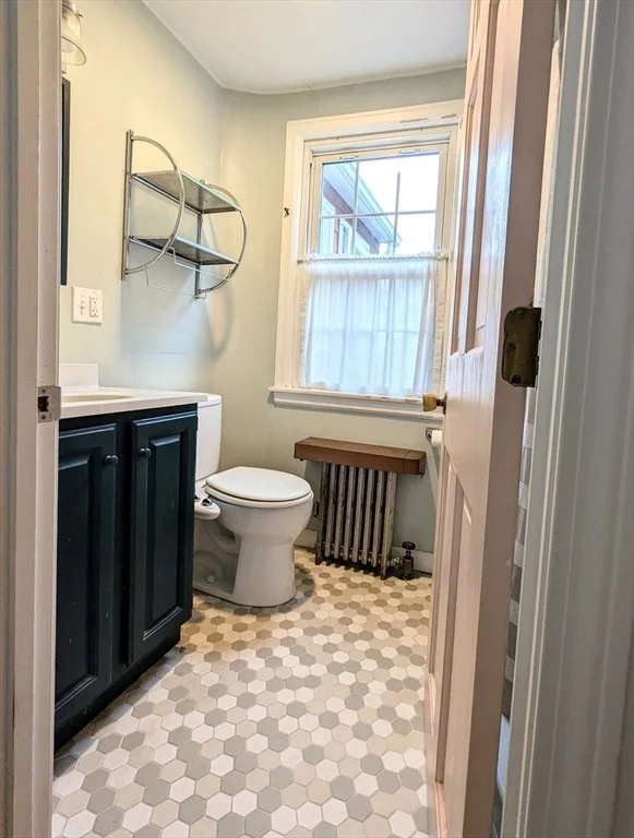 Photo of 314 Mackenzie Ave
