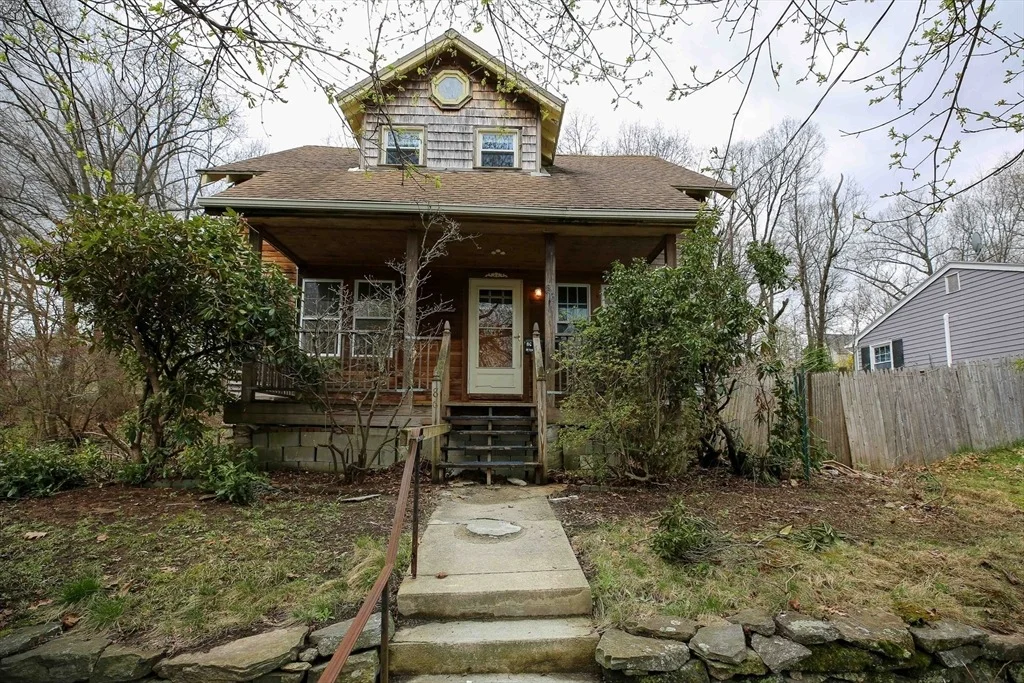 Photo of 86 Saint Nicholas Ave