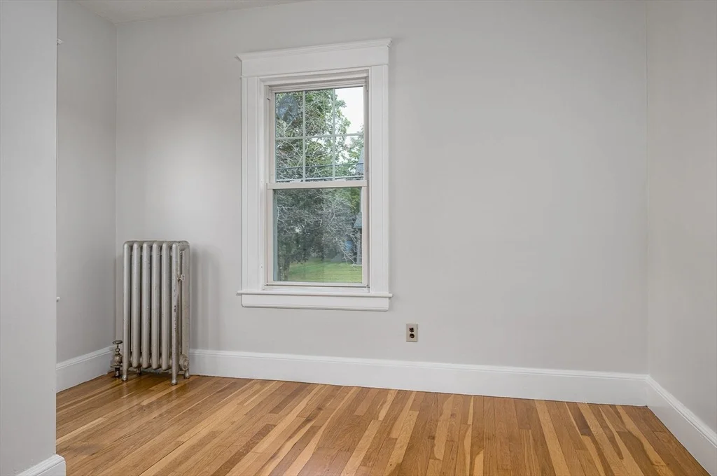Photo of 80 Pine St.