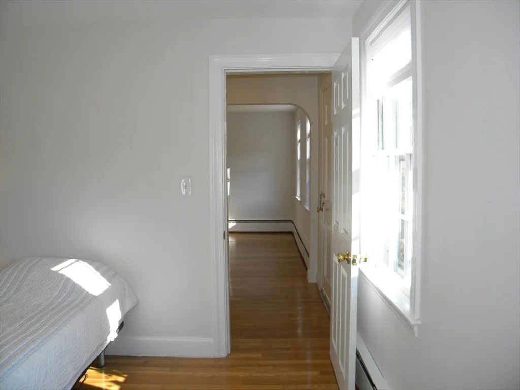 Photo of 21 Lovers Ln