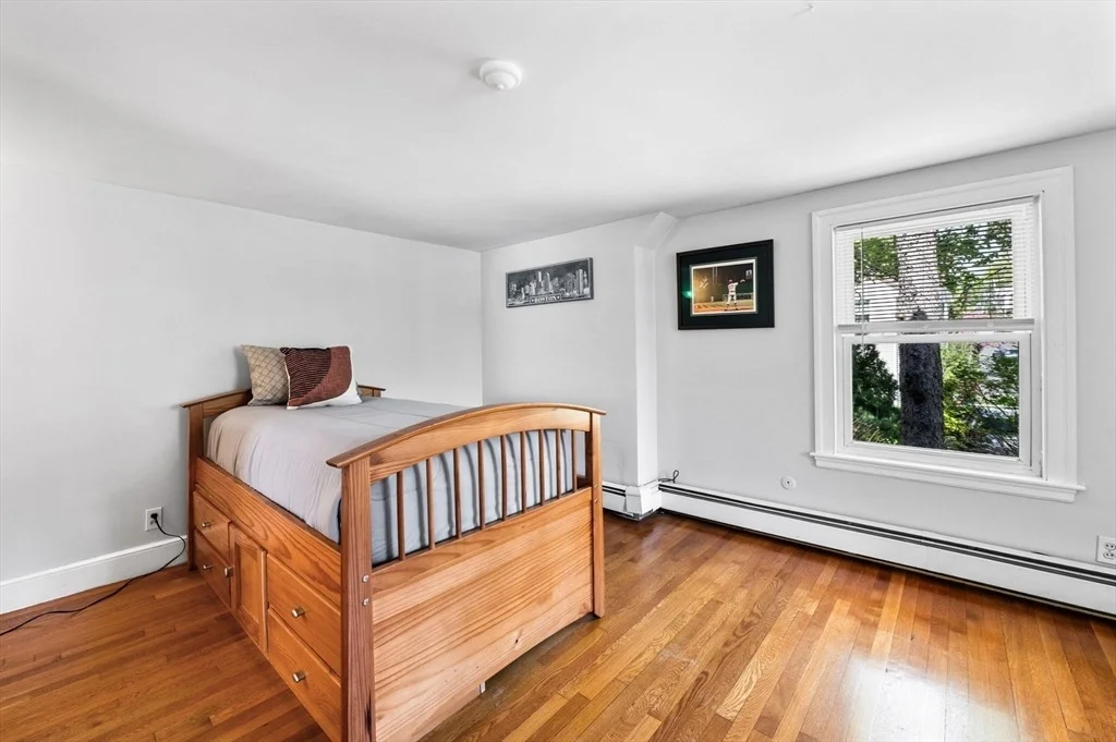 Photo of 28 Burpee Rd