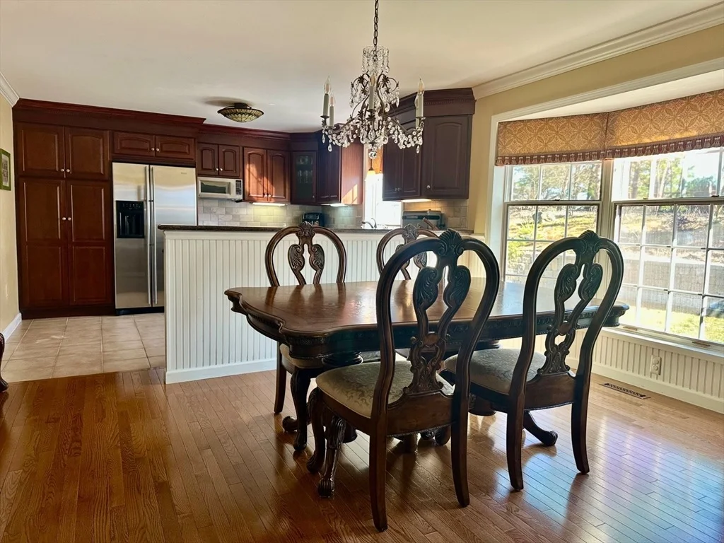 Photo of 608 Pinewood Dr