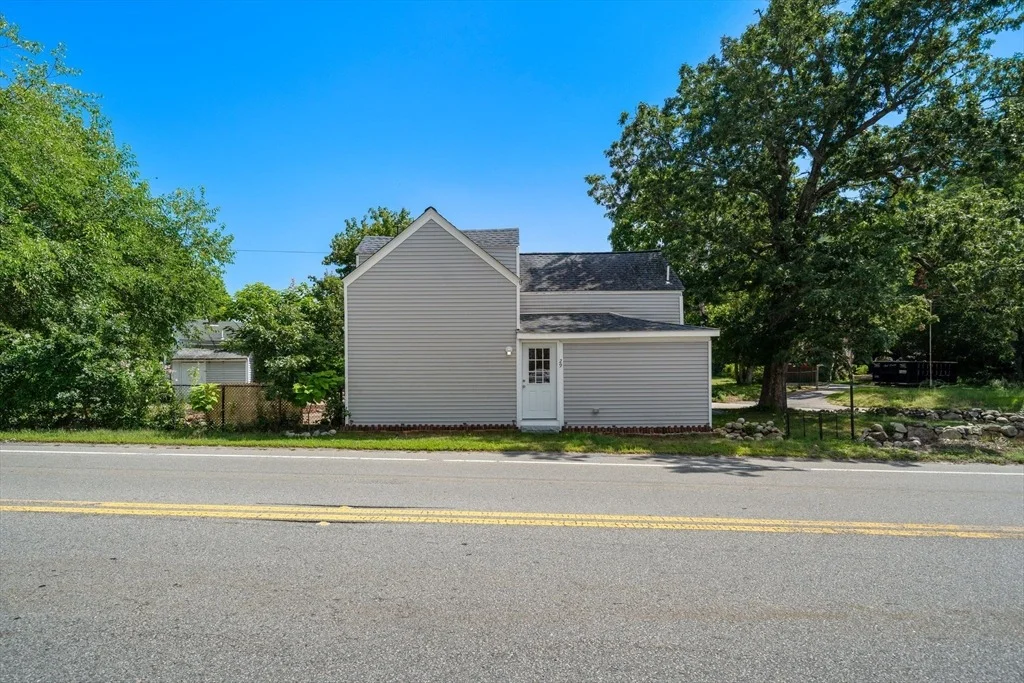 Photo of 29 Sandwich Rd