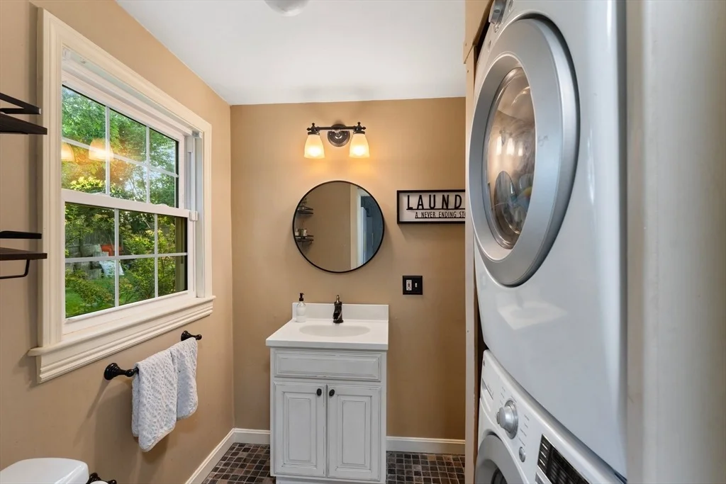 Photo of 20 Battey Ave