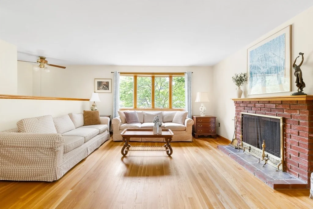 Photo of 31 Robert Rd