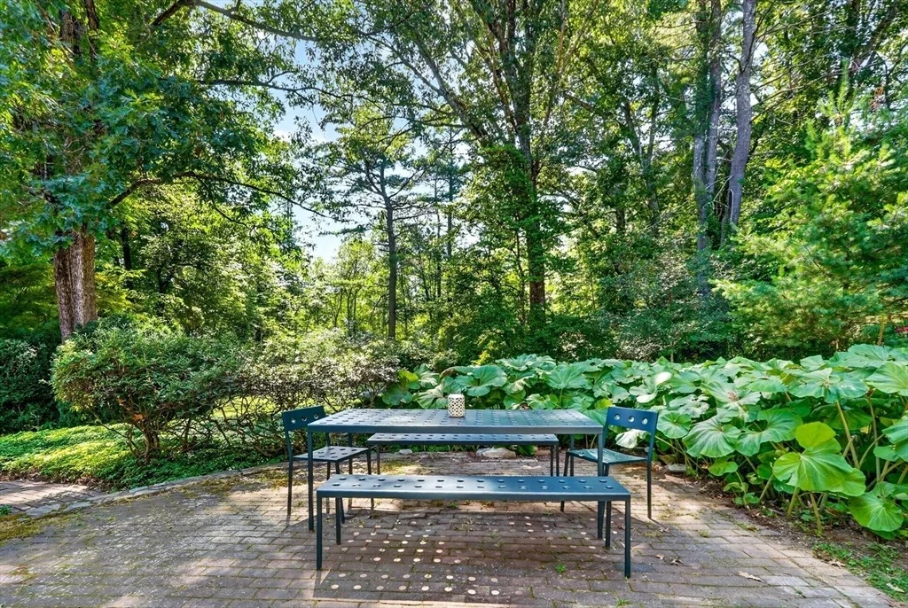 Photo of 41 Taylor Rd