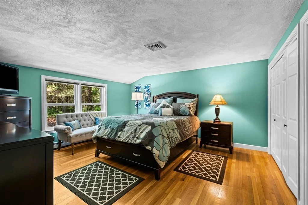 Photo of 34 Batchelder Rd