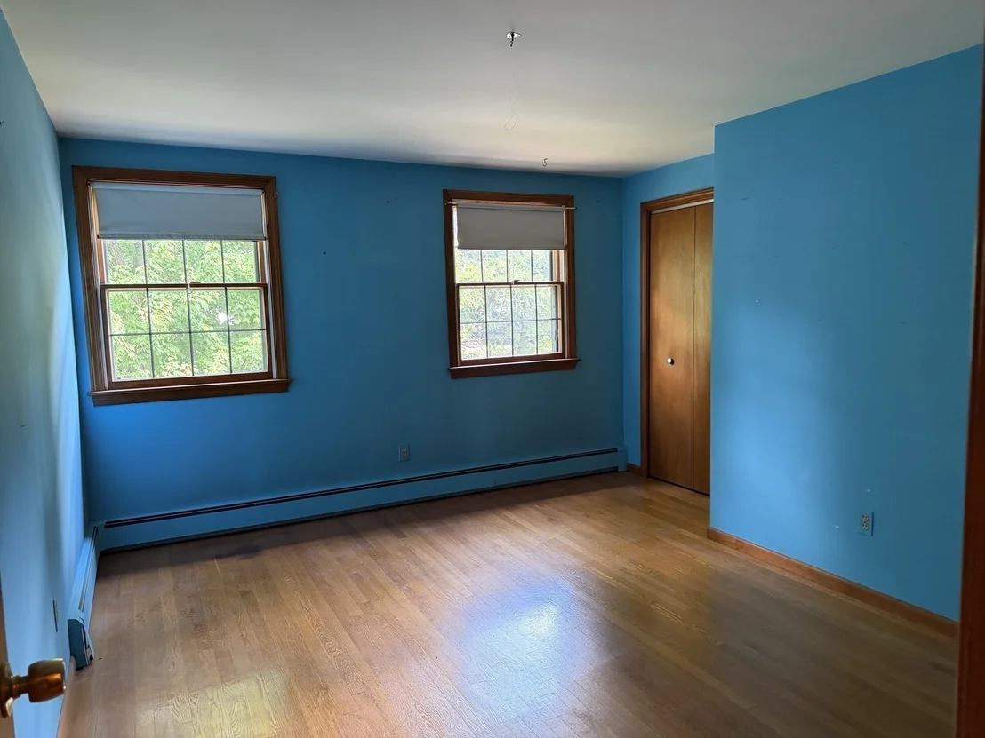 Photo of 484 Weston Rd