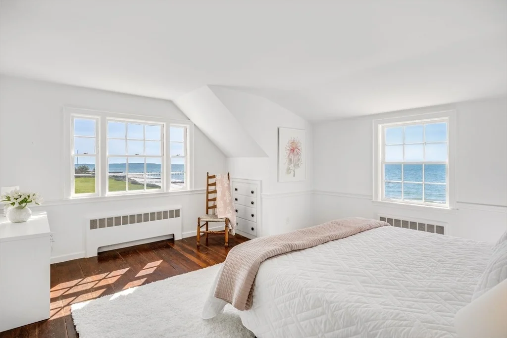 Photo of 545 Sea View Avenue