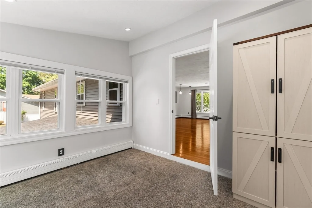 Photo of 21 Simpson Ave