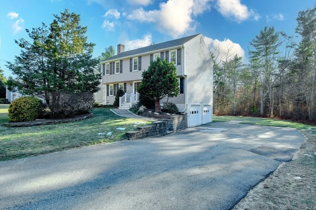 Photo of 533 Delano Rd