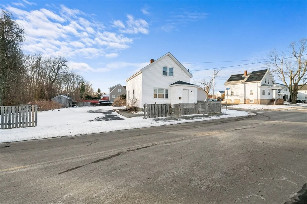 Photo of 419 Laurel St