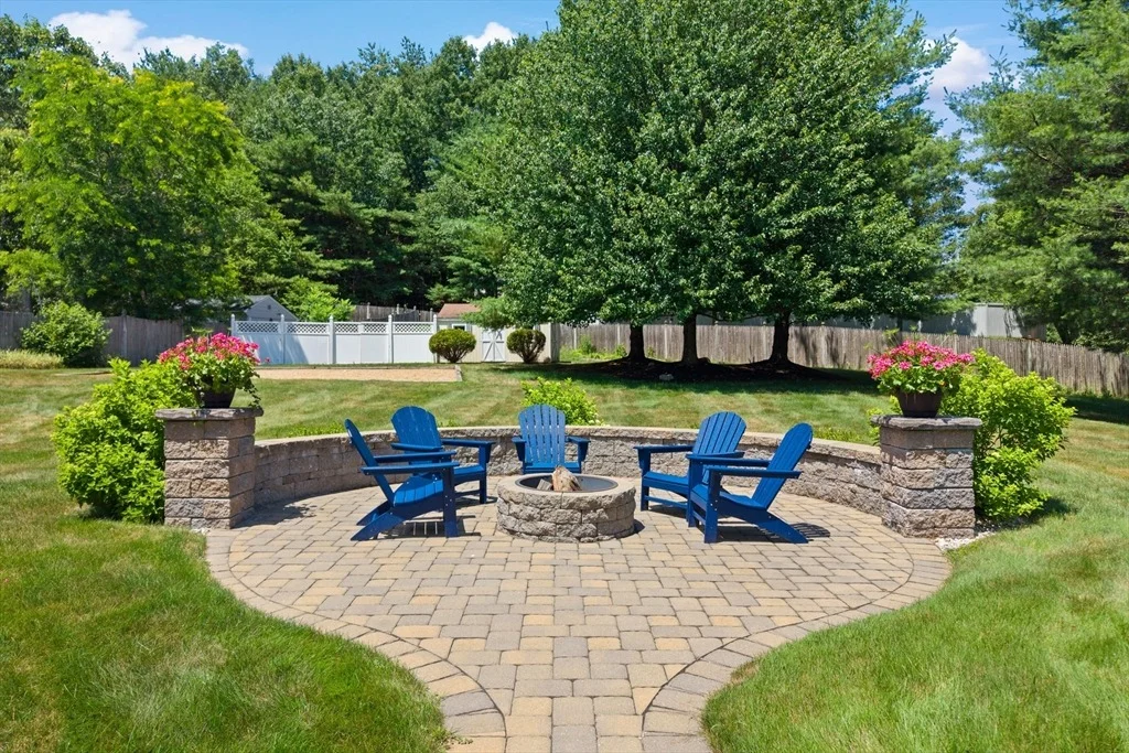 Photo of 1 Daisy Lane