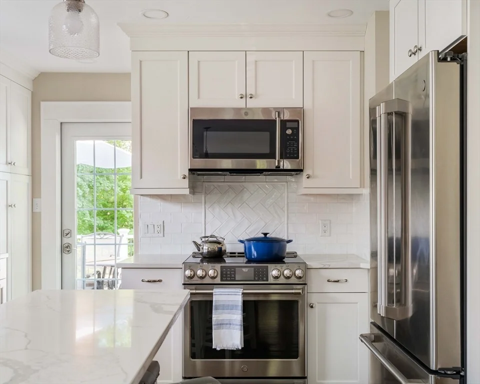 Photo of 54 Endicott Rd