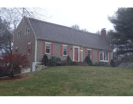 Photo of 145 Whiffletree Lane