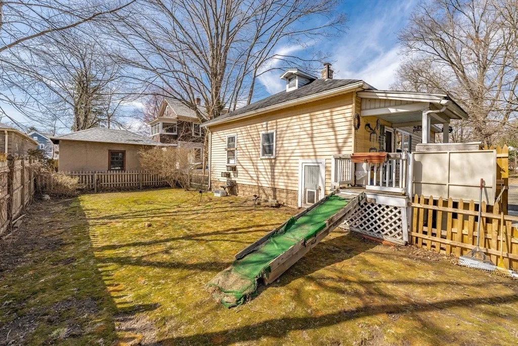Photo of 27 Fairview Ave