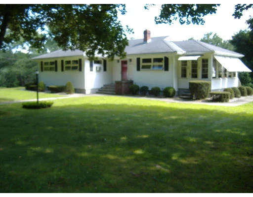 Photo of 4077 Pleasant St.
