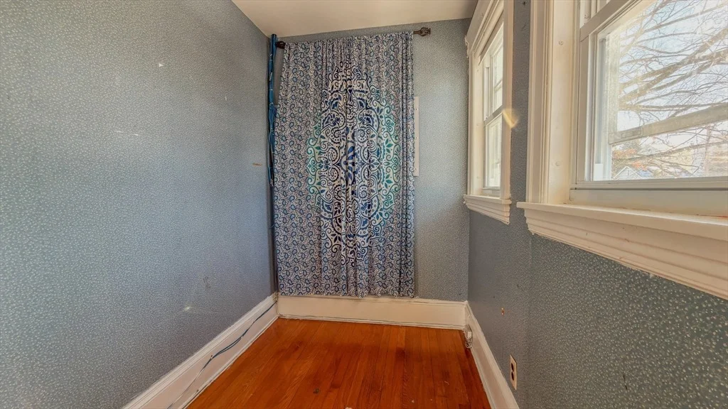 Photo of 39 Whitmarsh Avenue