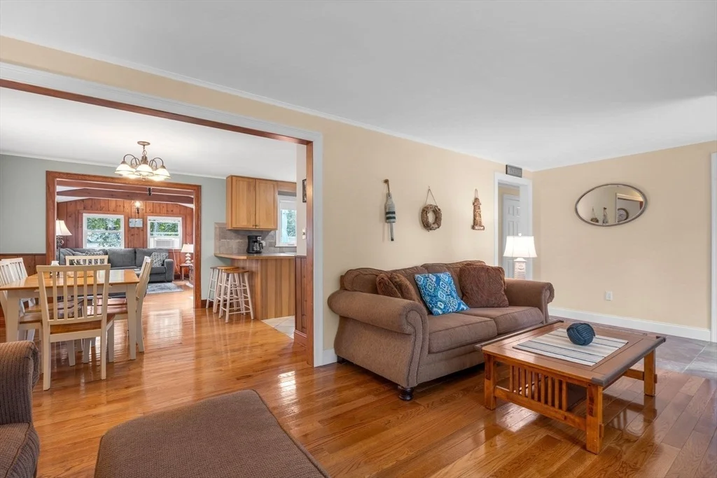 Photo of 35 Driftwood Cir