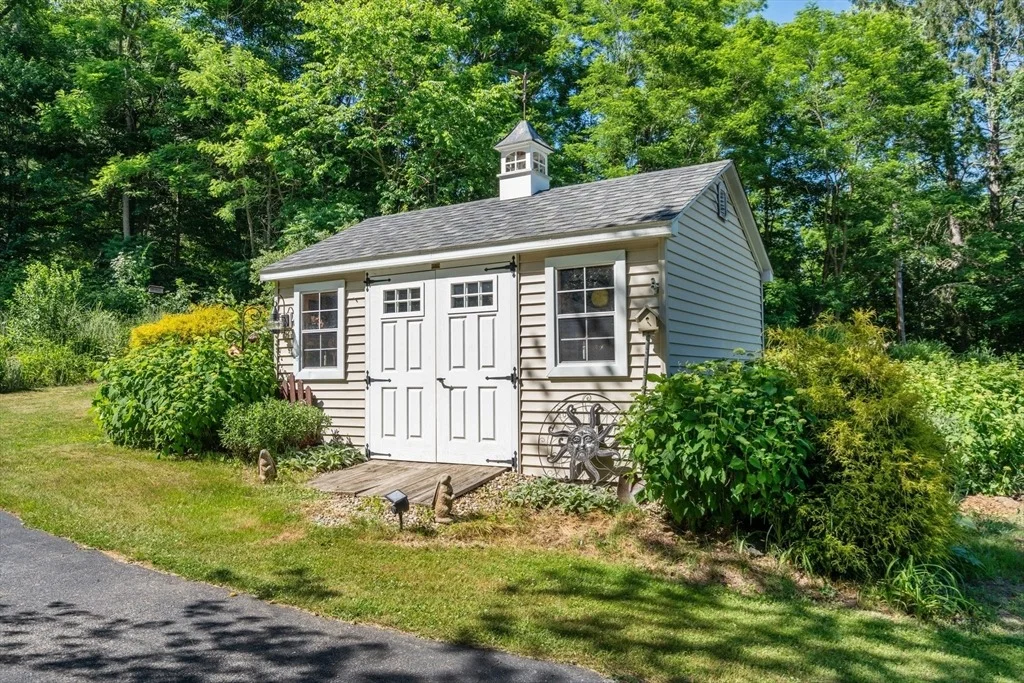 Photo of 12 Hillside Dr